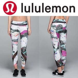 Lululemon Inspire Tight II Luxtreme (Mesh)
Pigment Wave Multi / Black

#149